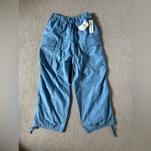 BDG Urban Outfitters NWT Baggy Cargo Blue Size Small